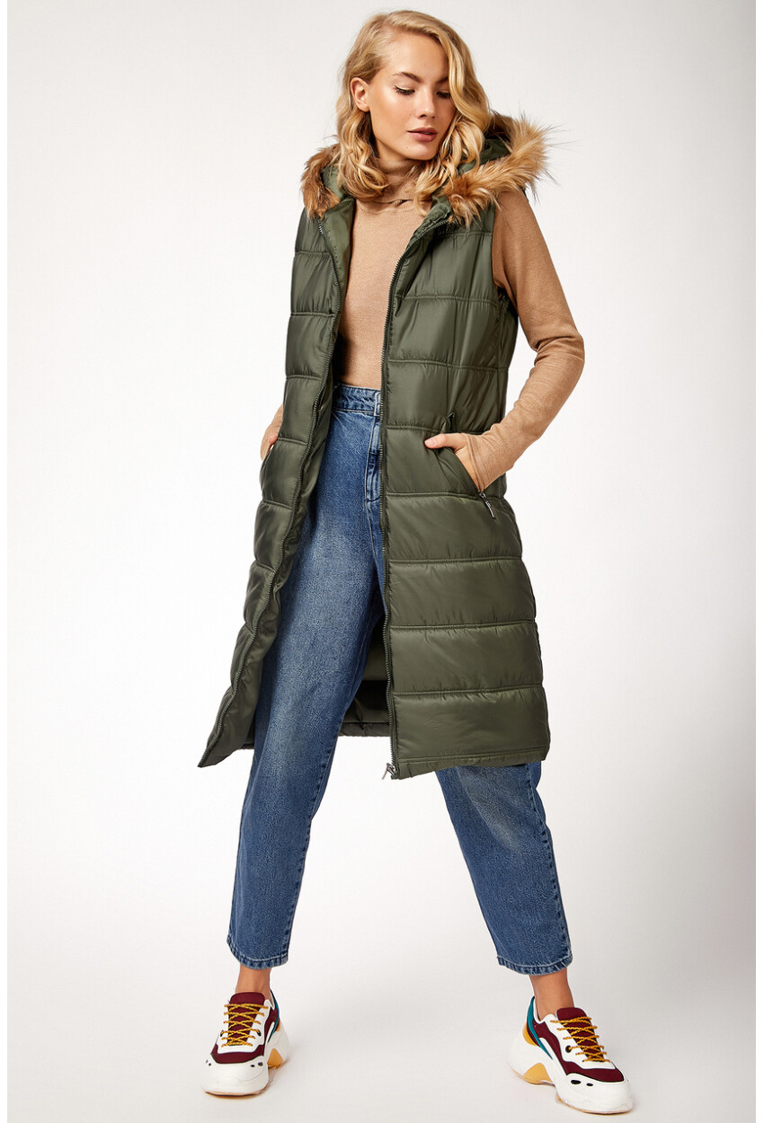 10233 Hooded Fur-Trimmed Puffer Vest