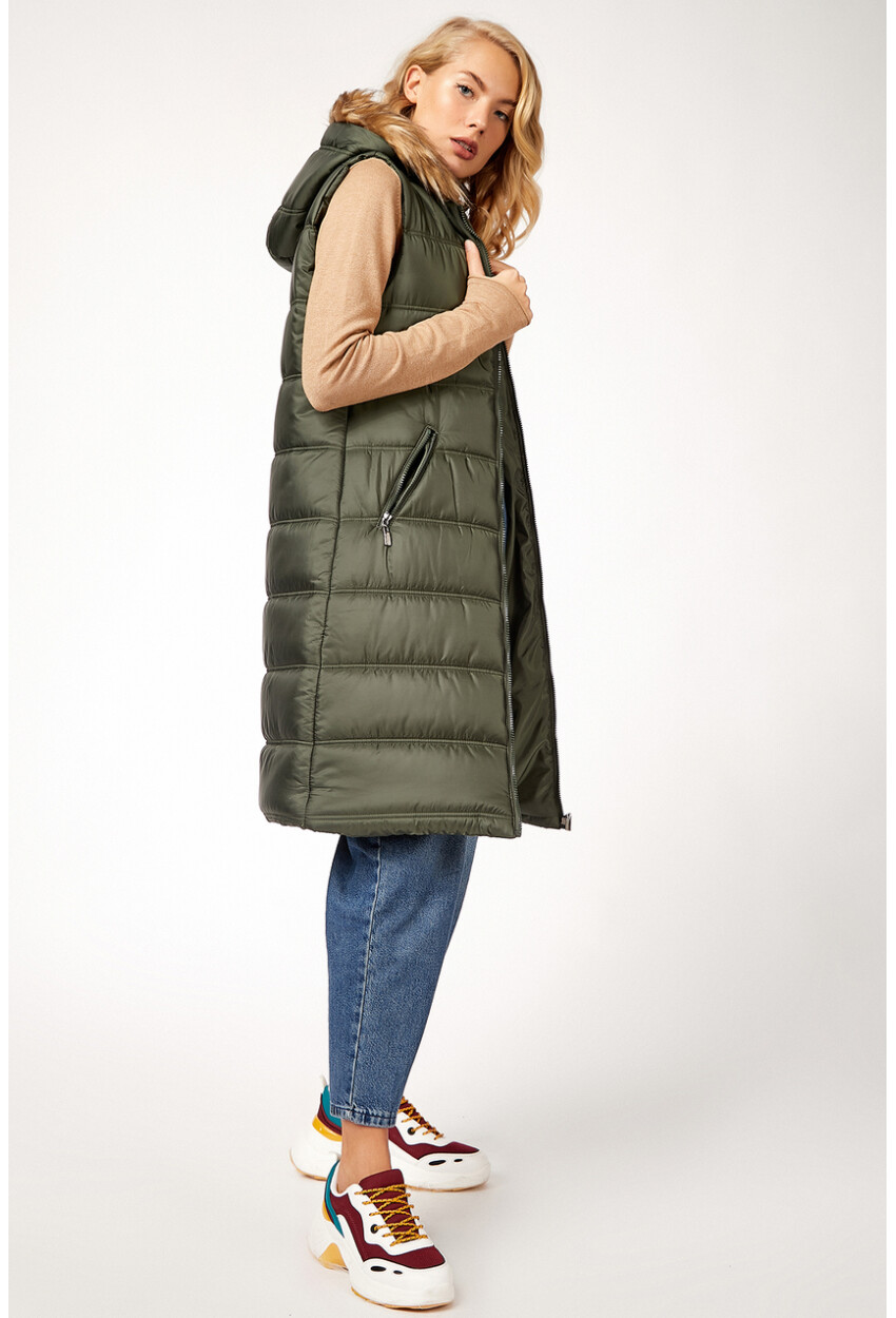 10233 Hooded Fur-Trimmed Puffer Vest