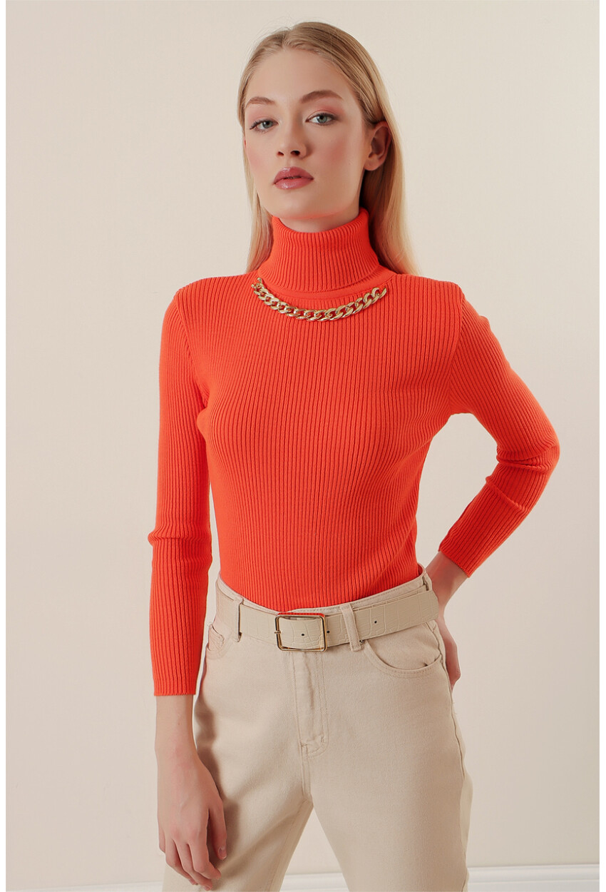 15478 Turtleneck Sweater With Chain Detail