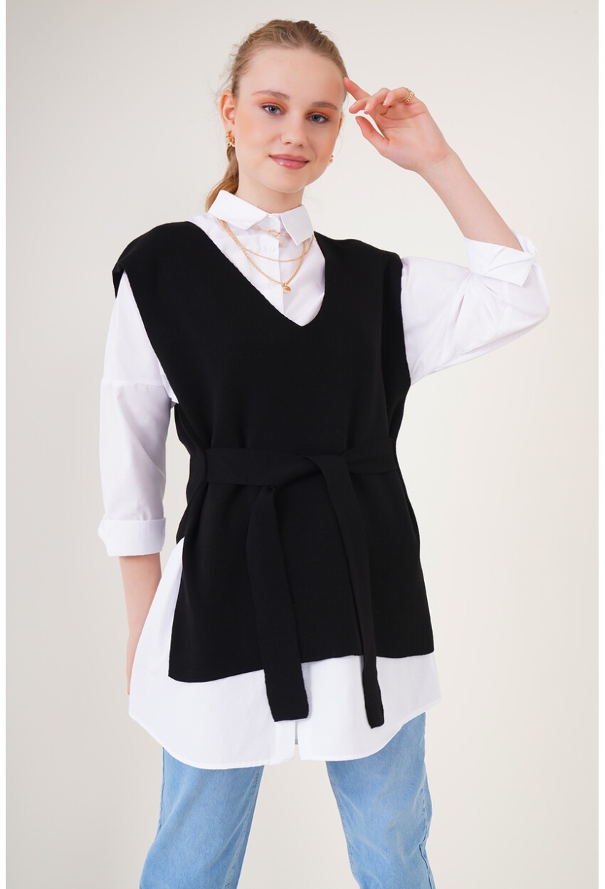 15760 Knit Vest With Belt