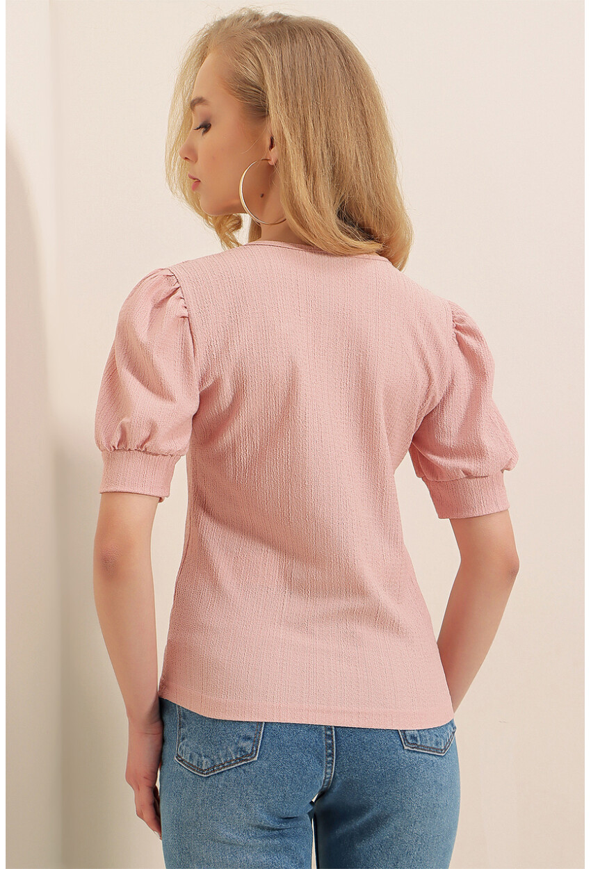 0409 Square Neck Knit Blouse