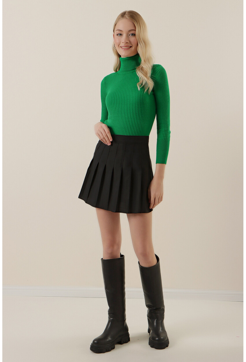 10311 Turtleneck Knit Sweater