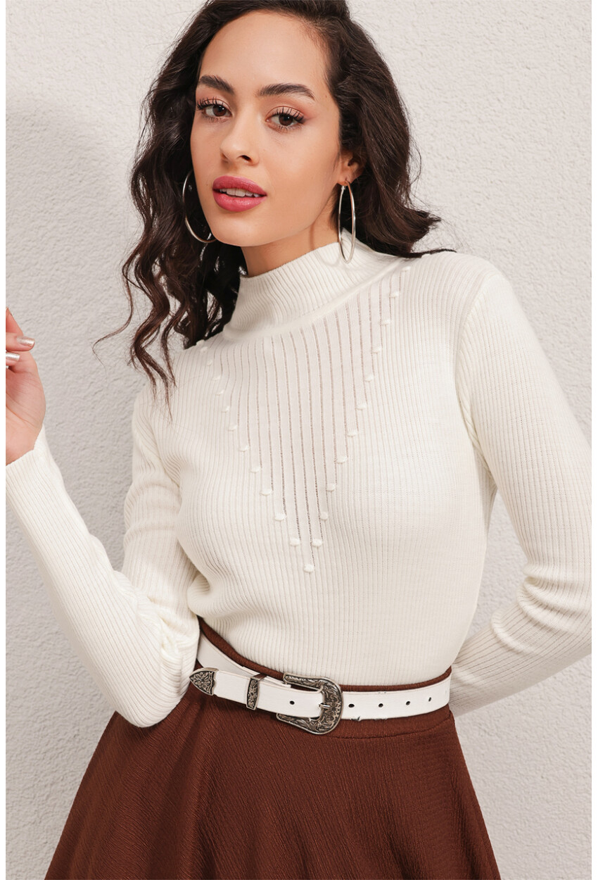 15800 Turtleneck Ribbed Sweater