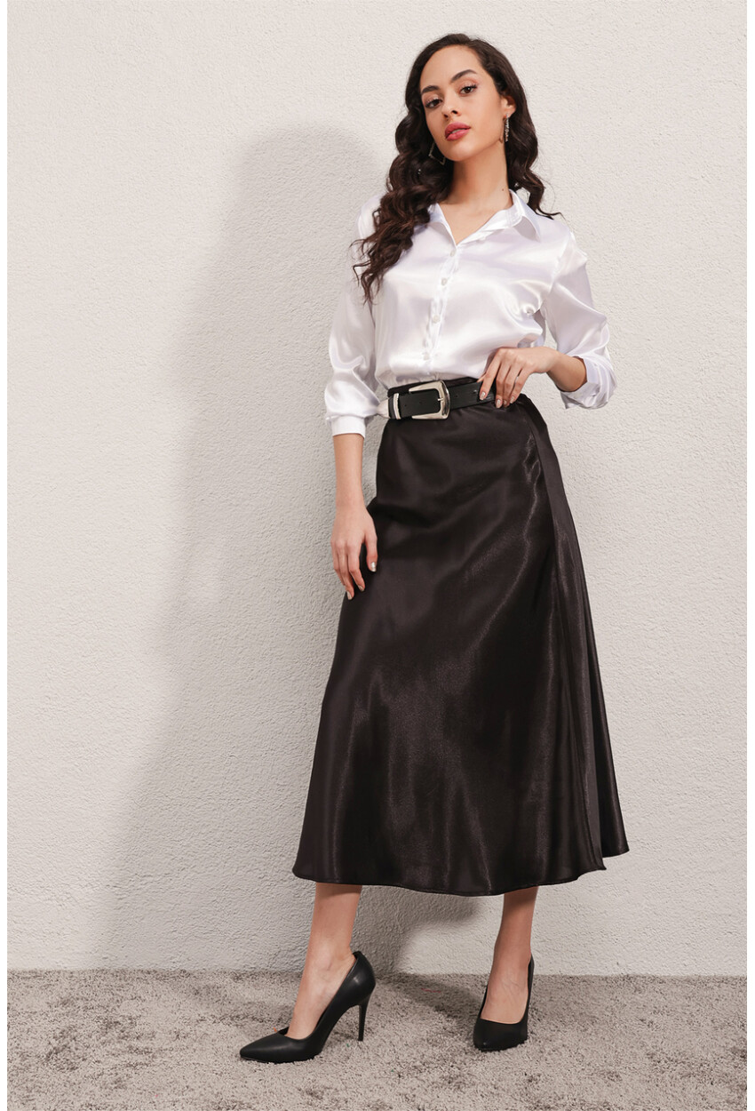 15806 Satin Skirt