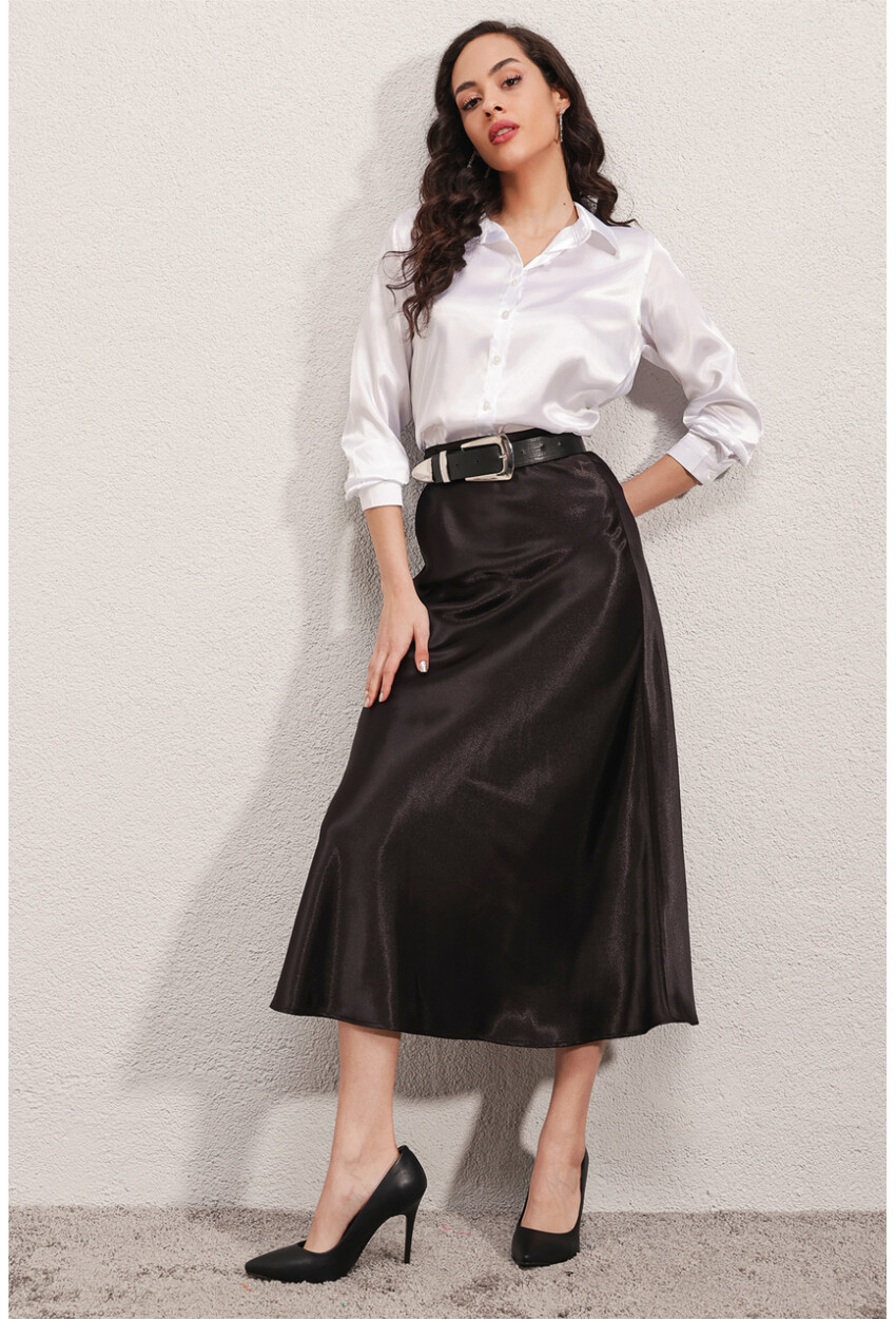 15806 Satin Skirt