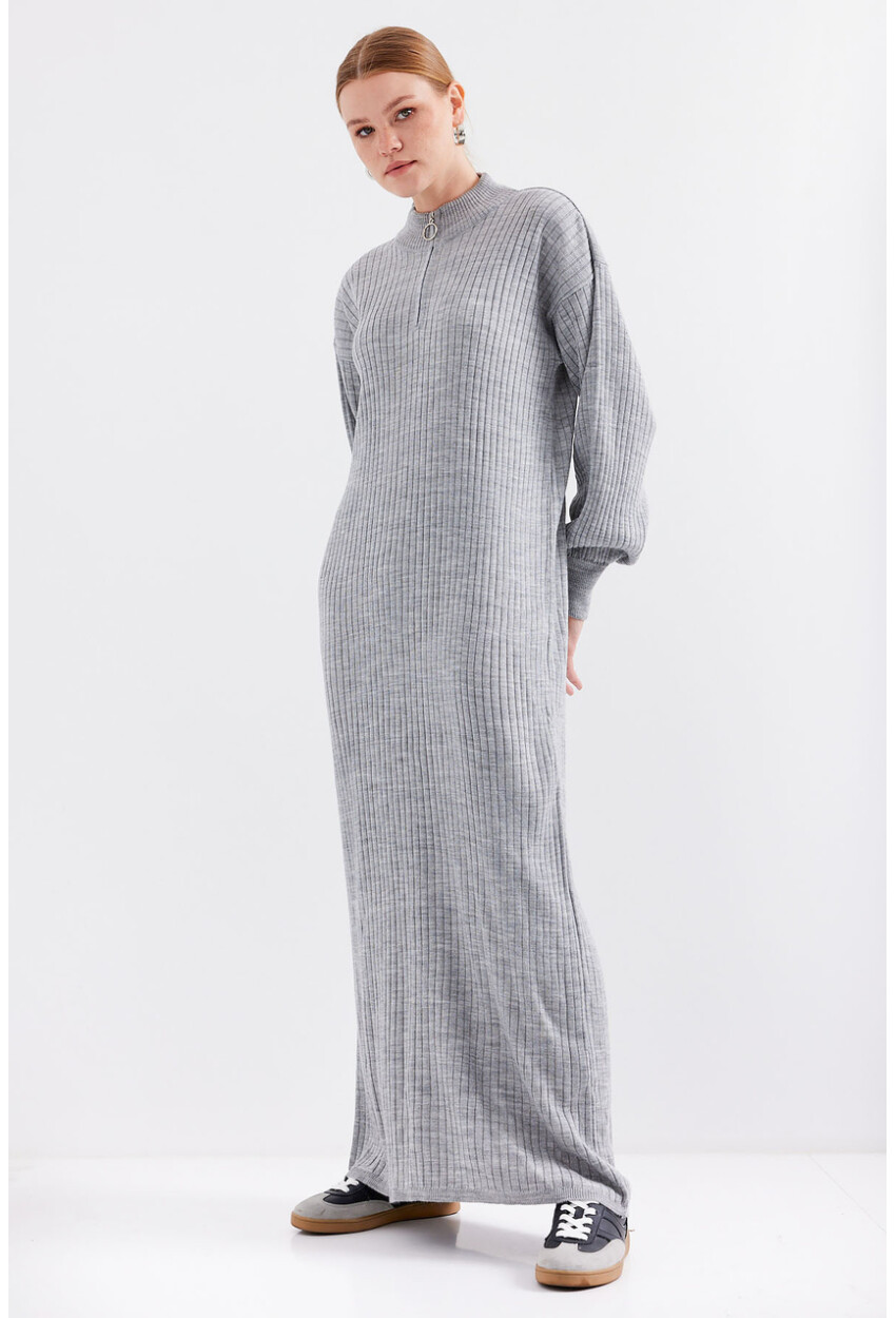 15839 Full-Length Knit Dress