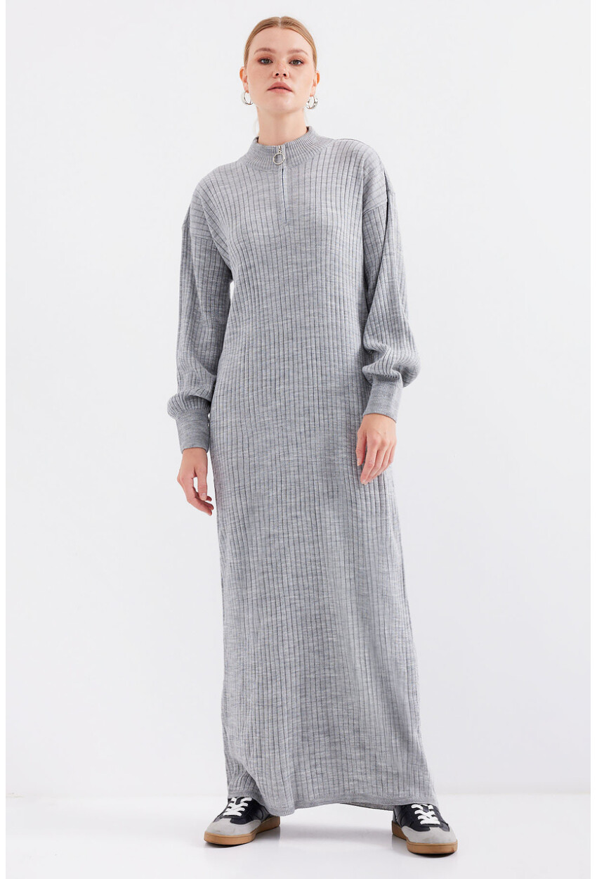 15839 Full-Length Knit Dress