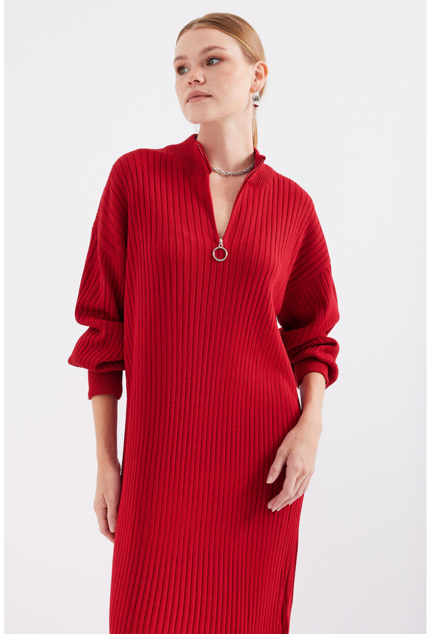 15839 Full-Length Knit Dress