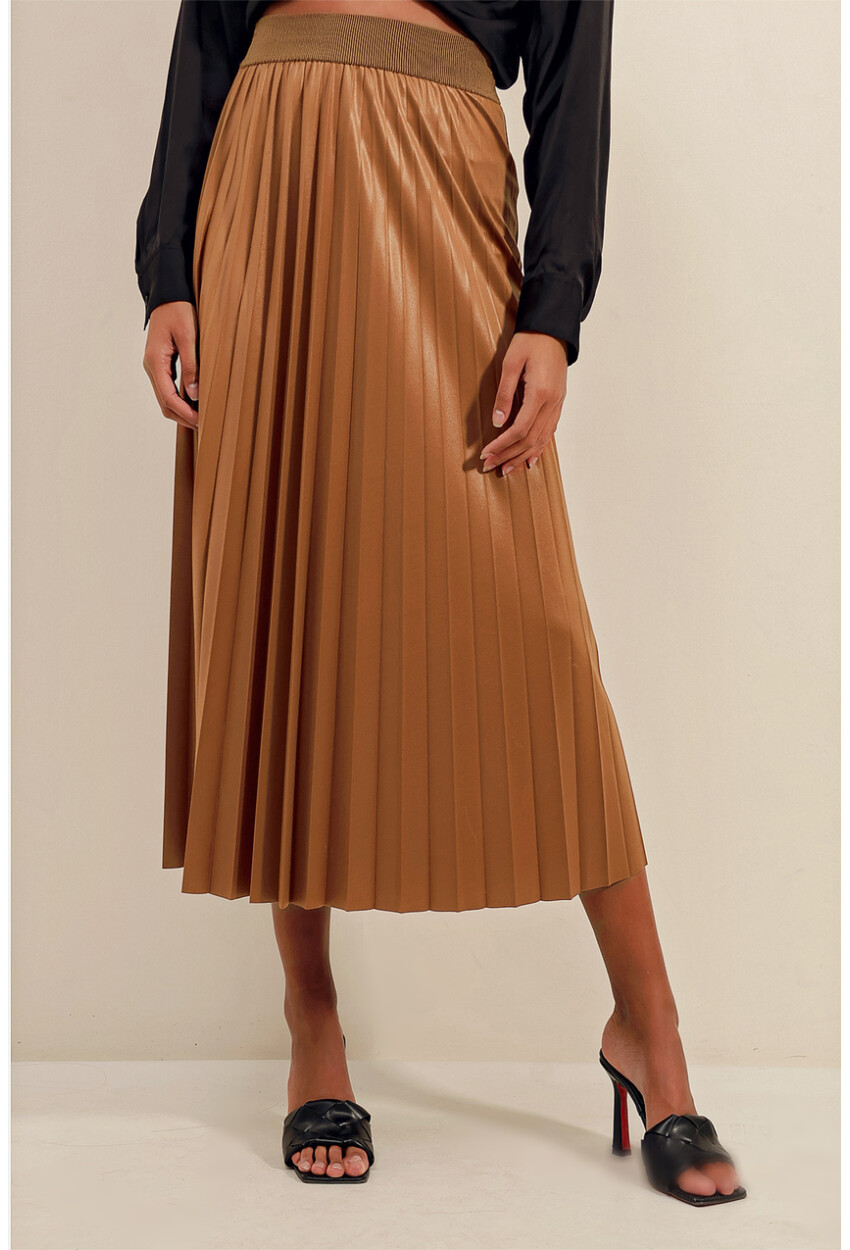 1894 Pleated Skirt With Leather-Look