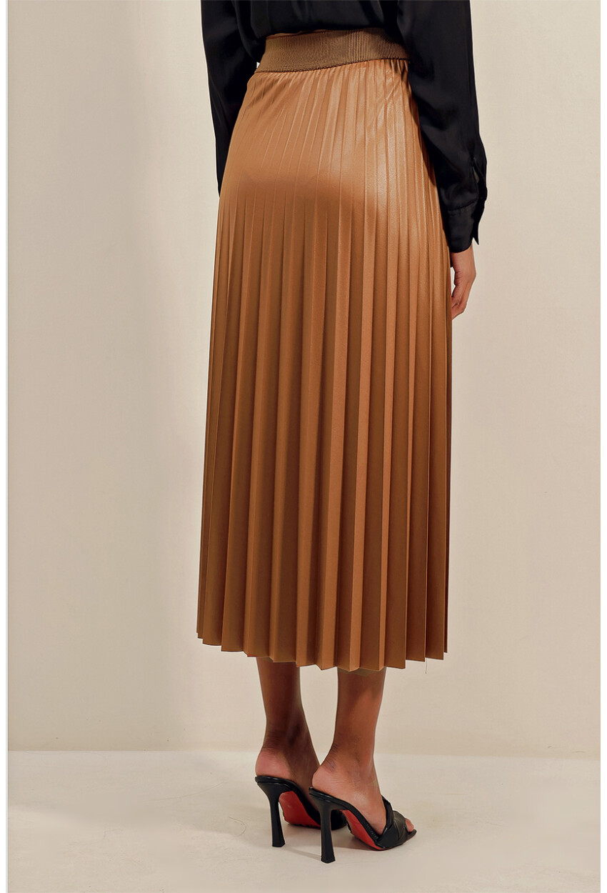 1894 Pleated Skirt With Leather-Look