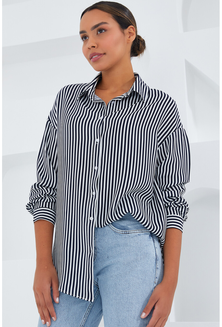 20254 Striped Oversized Basic Shirt