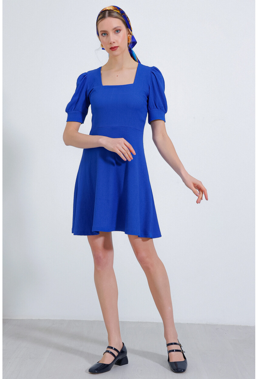 2339 Square Neck Knit Dress