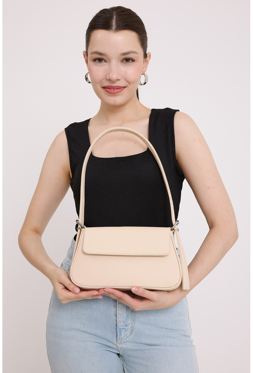 010169 Flap Baguette Bag