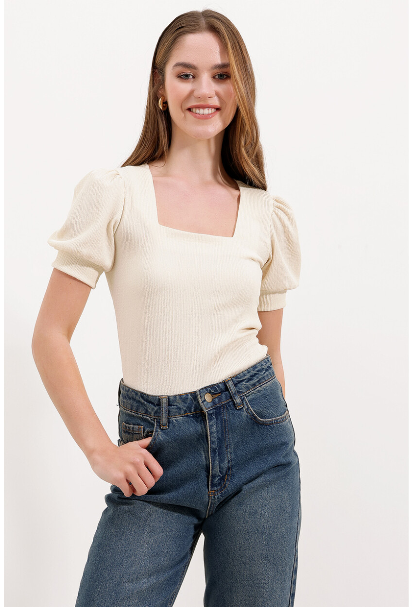 0409 Square Neck Knit Blouse