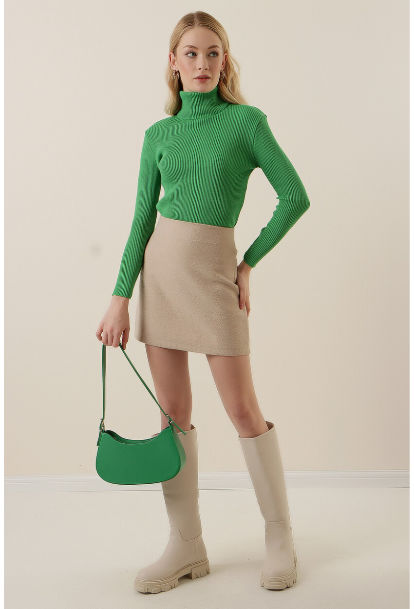 15796 Turtleneck Ribbed Sweater