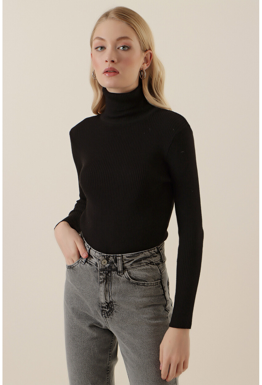 15796 Turtleneck Ribbed Sweater