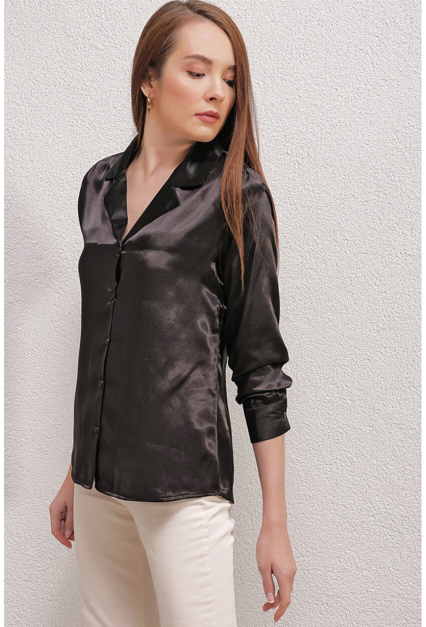 20140 Satin Shirt With Crossover Neck