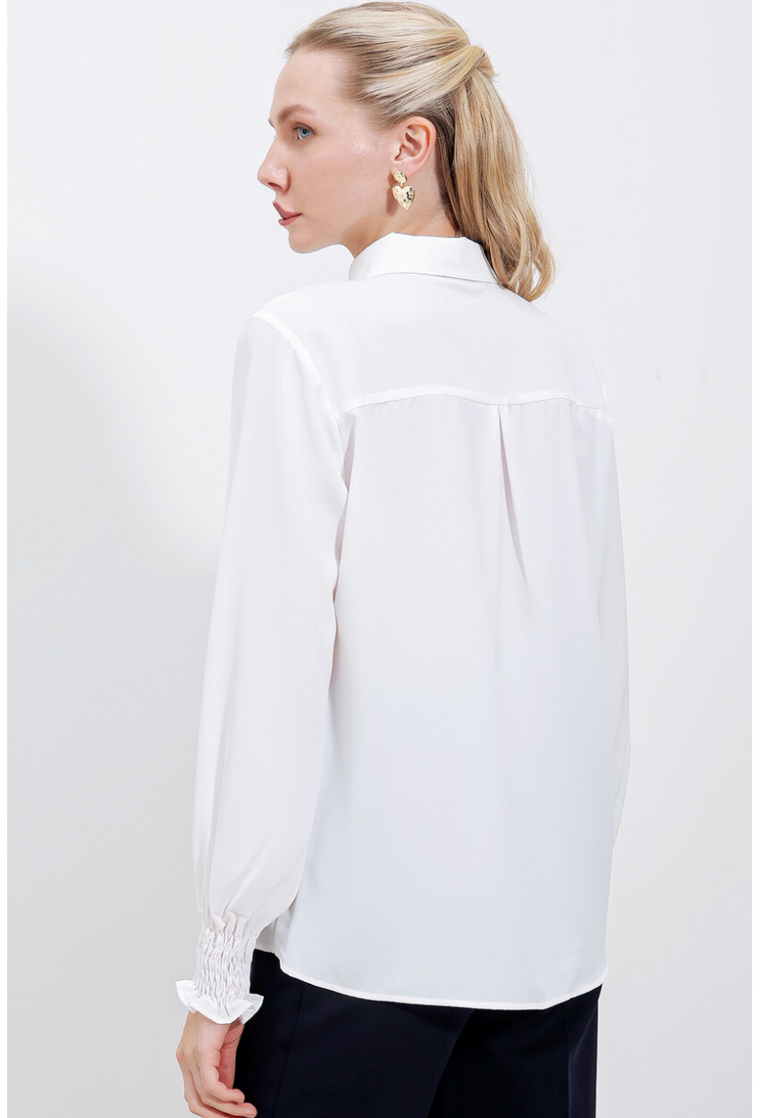 20223 Long Sleeve Shirt With Ruffles