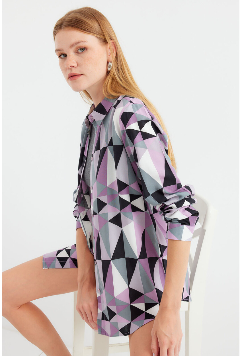 3721 Graphic Patterned Shirt