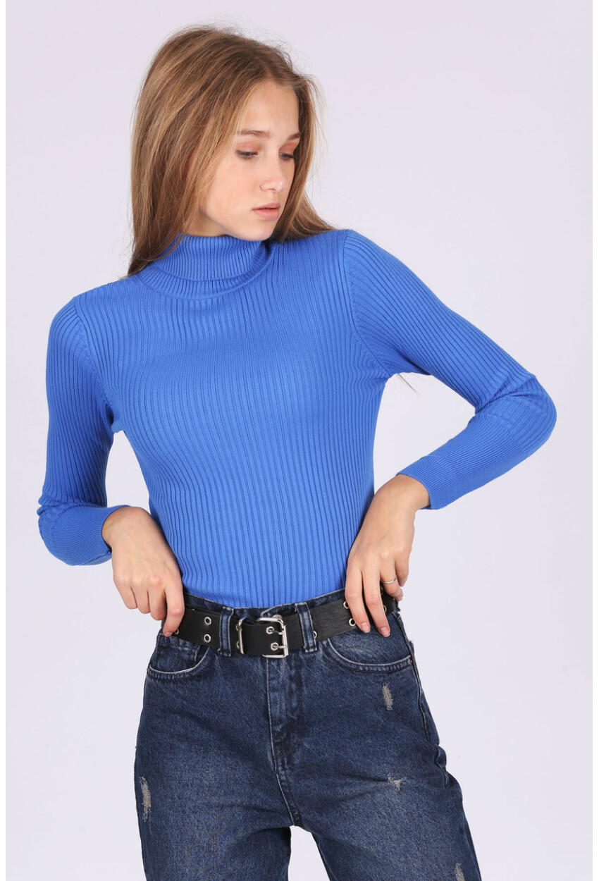 10311 Turtleneck Knit Sweater