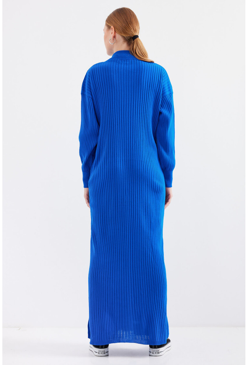 15839 Full-Length Knit Dress