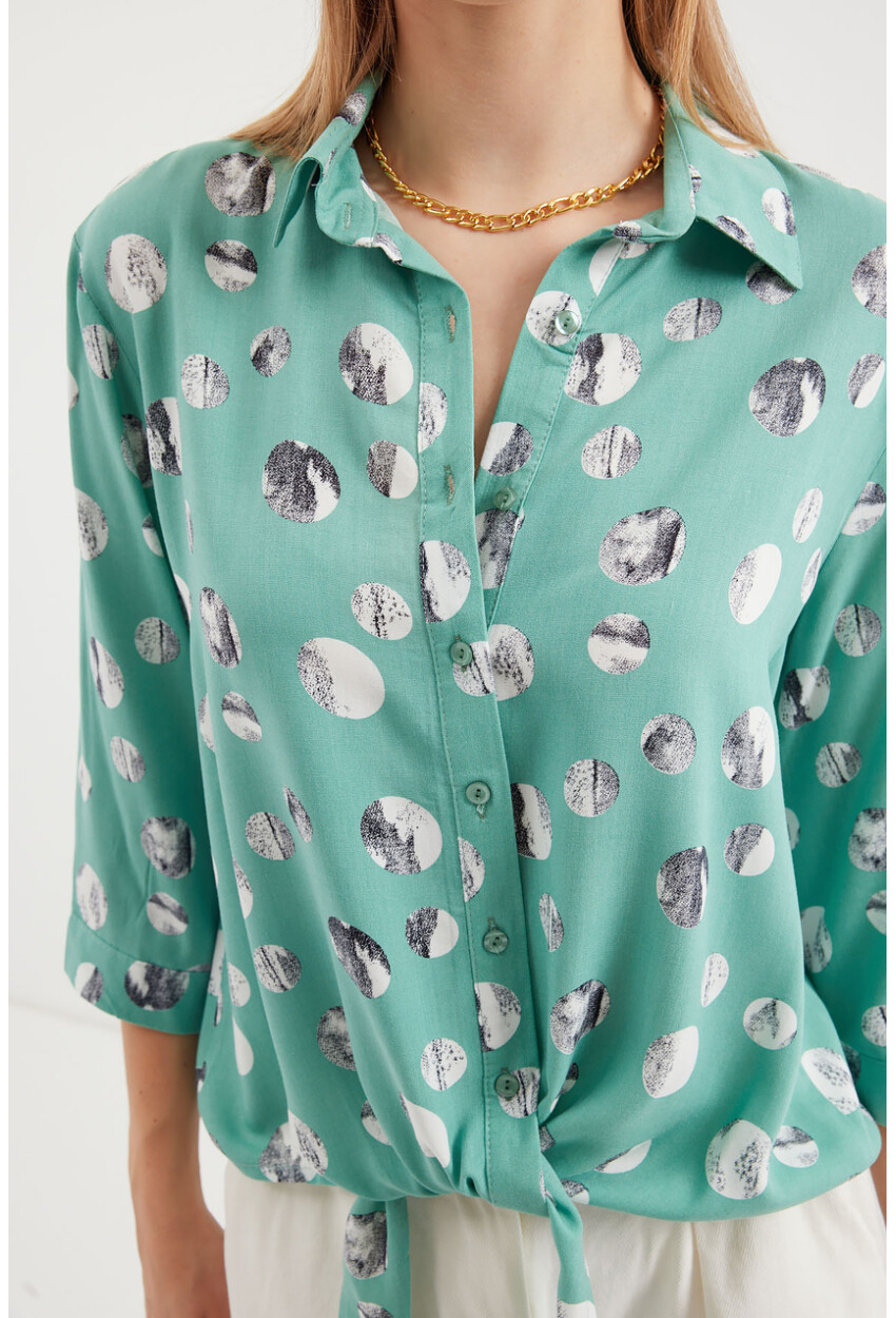 20243 Patterned Front-Tie Shirt