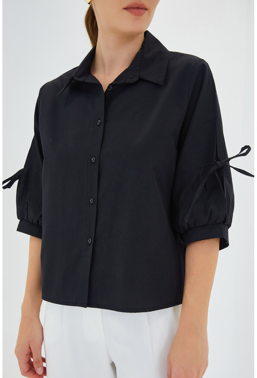 20246 Cropped Shirt With Sleeve Detail