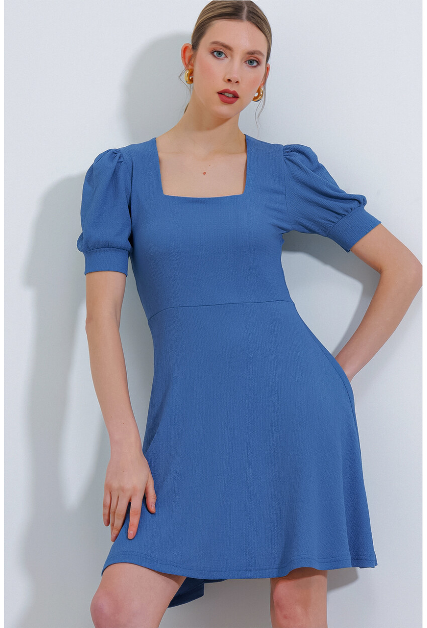 2339 Square Neck Knit Dress