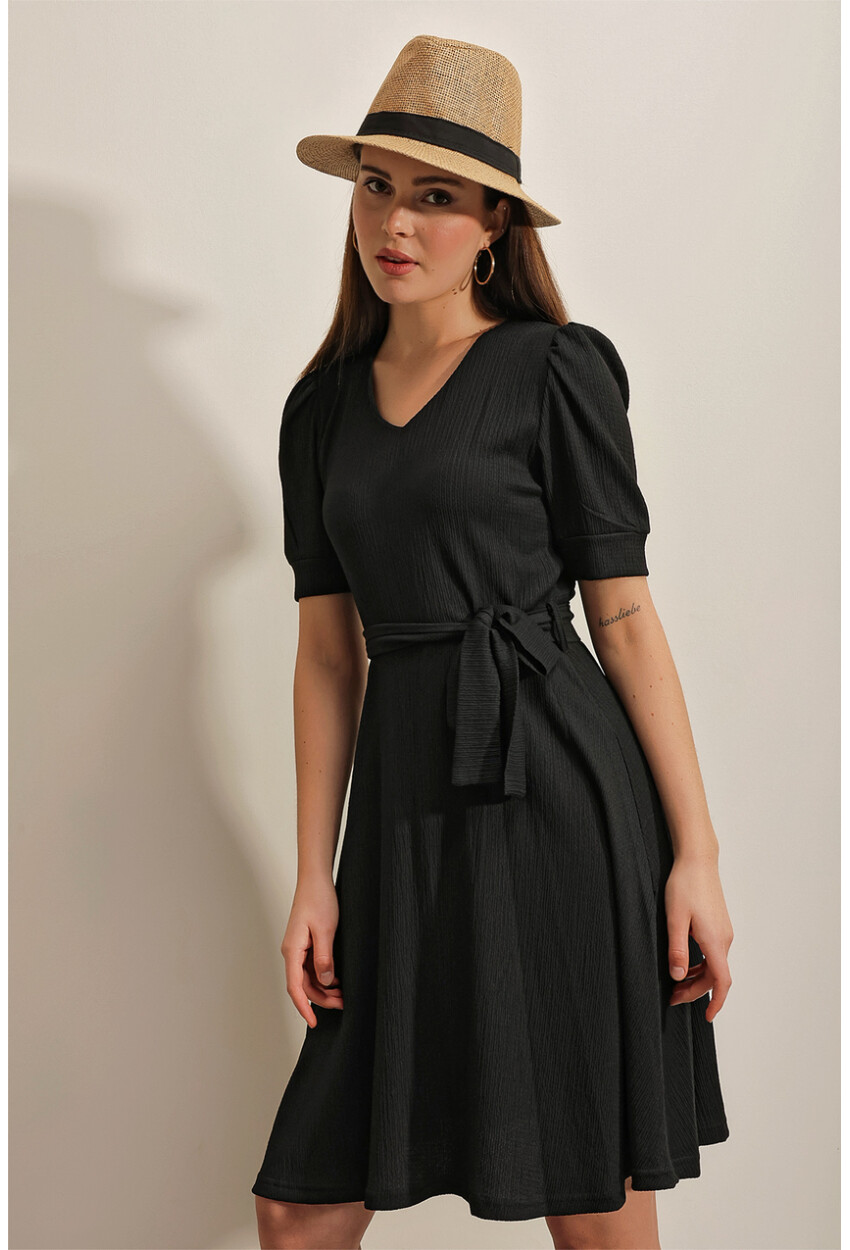 2370 Knit Dress With Belt