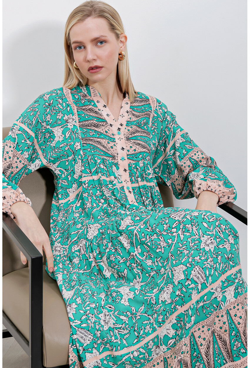 2423 Authentic Patterned Dress