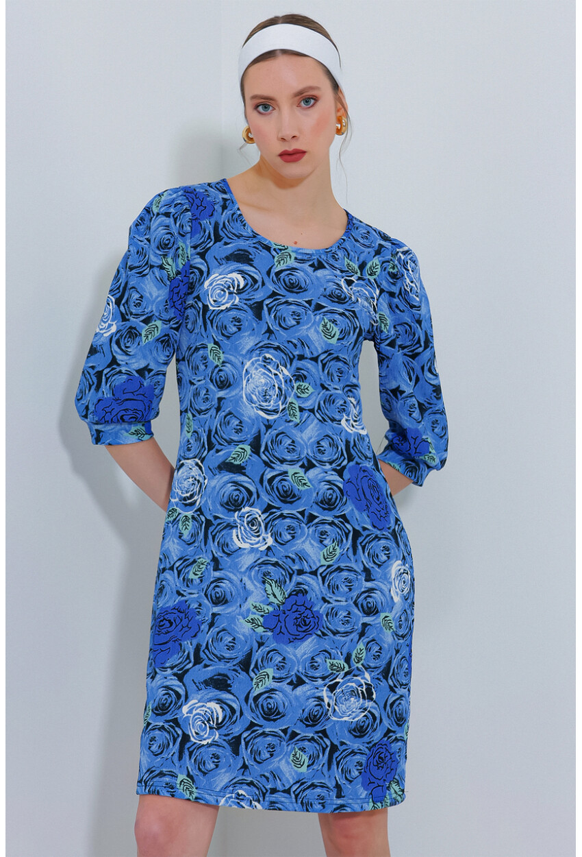 2477 Patterned Knit Dress