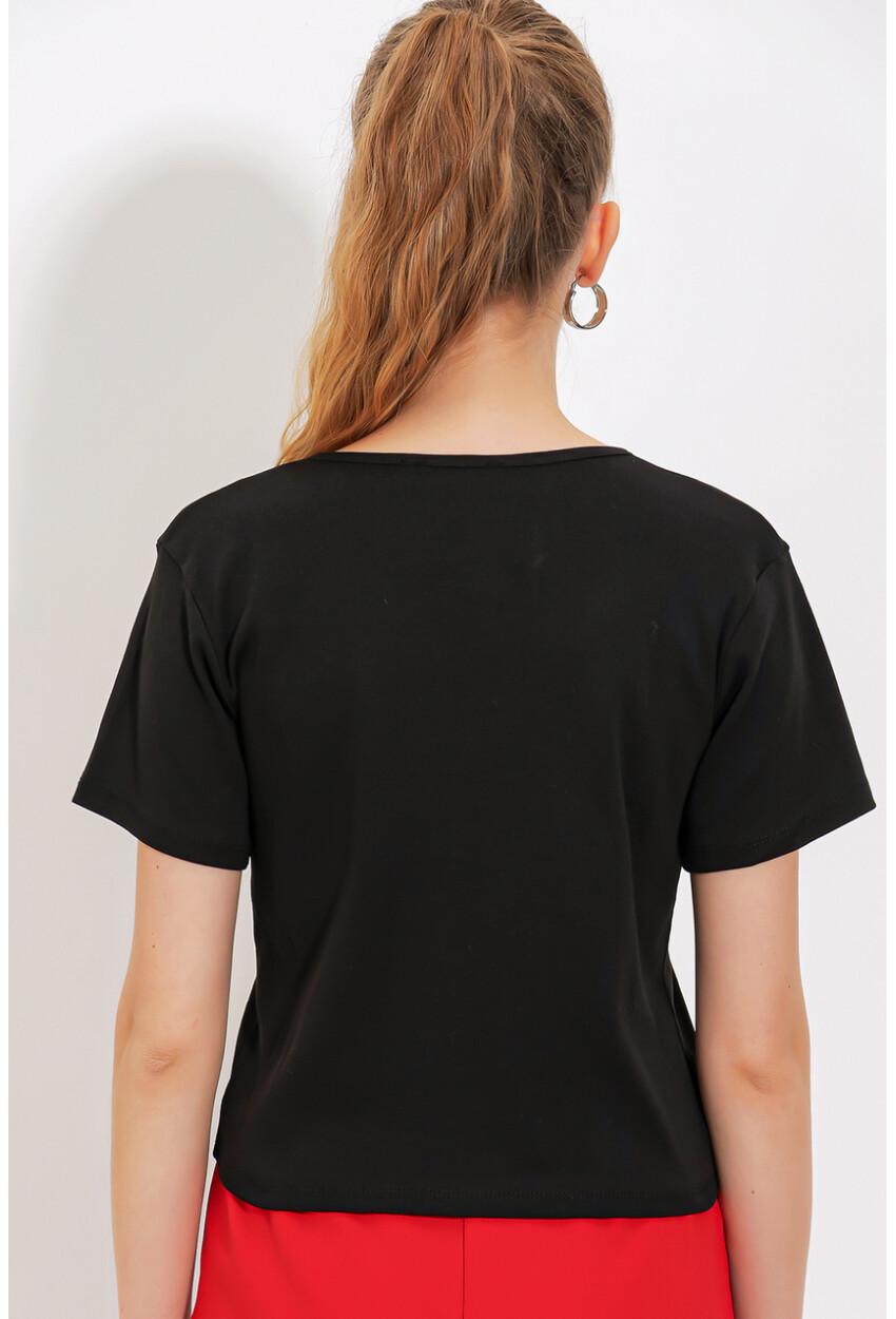 Womens Short Sleeve T-Shirt With Button Detail 903