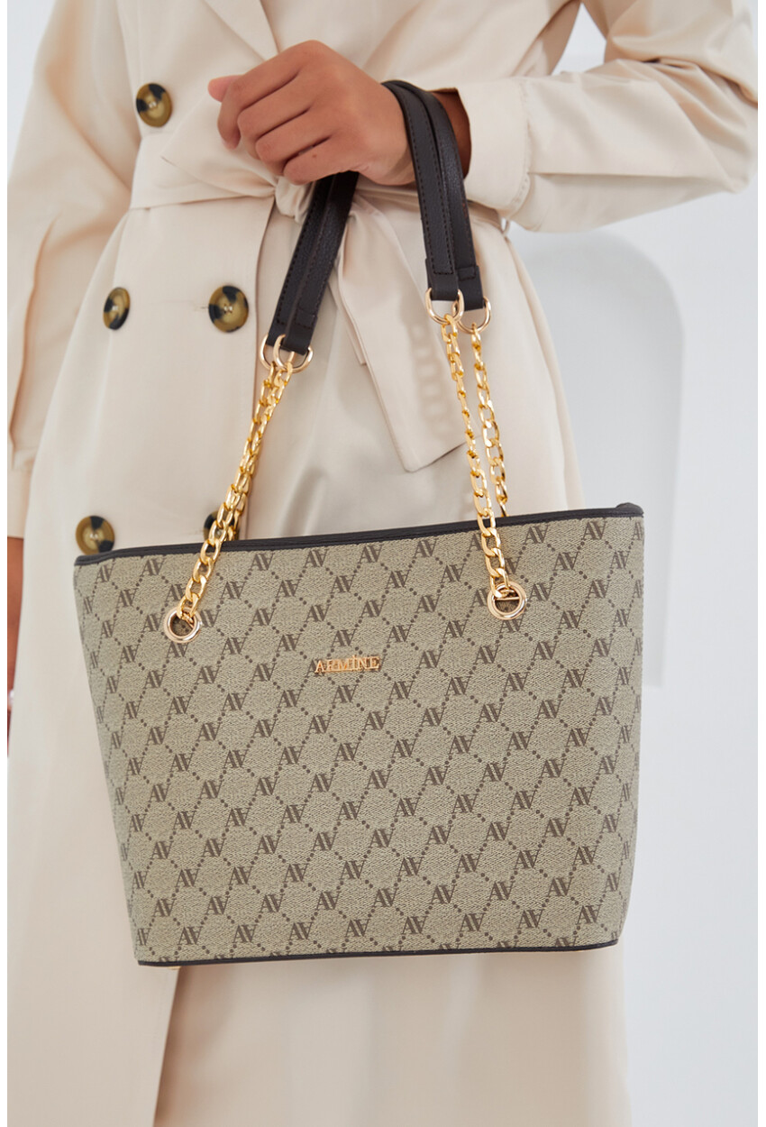 010163 Patterned Shoulder Bag With Chain Detail