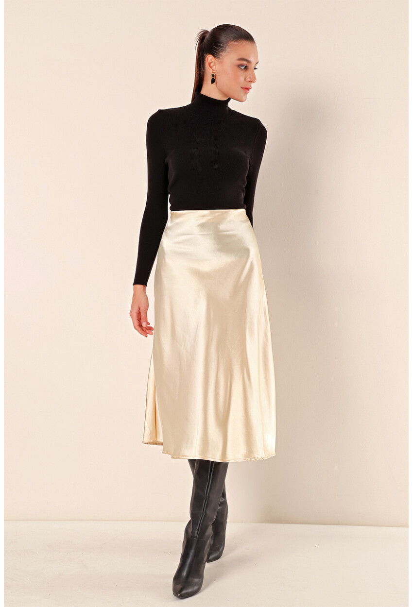 15806 Satin Skirt