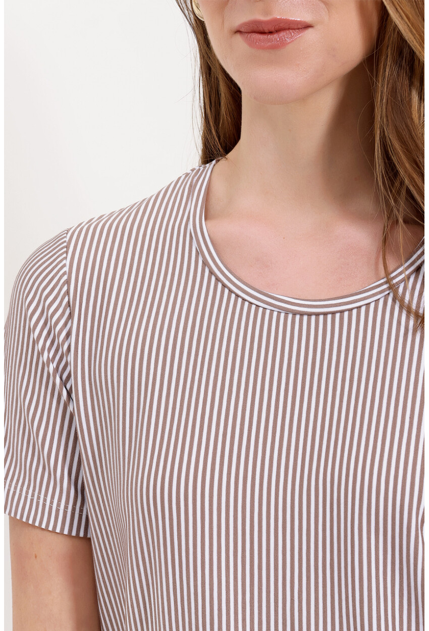 4313 Striped Basic T-Shirt