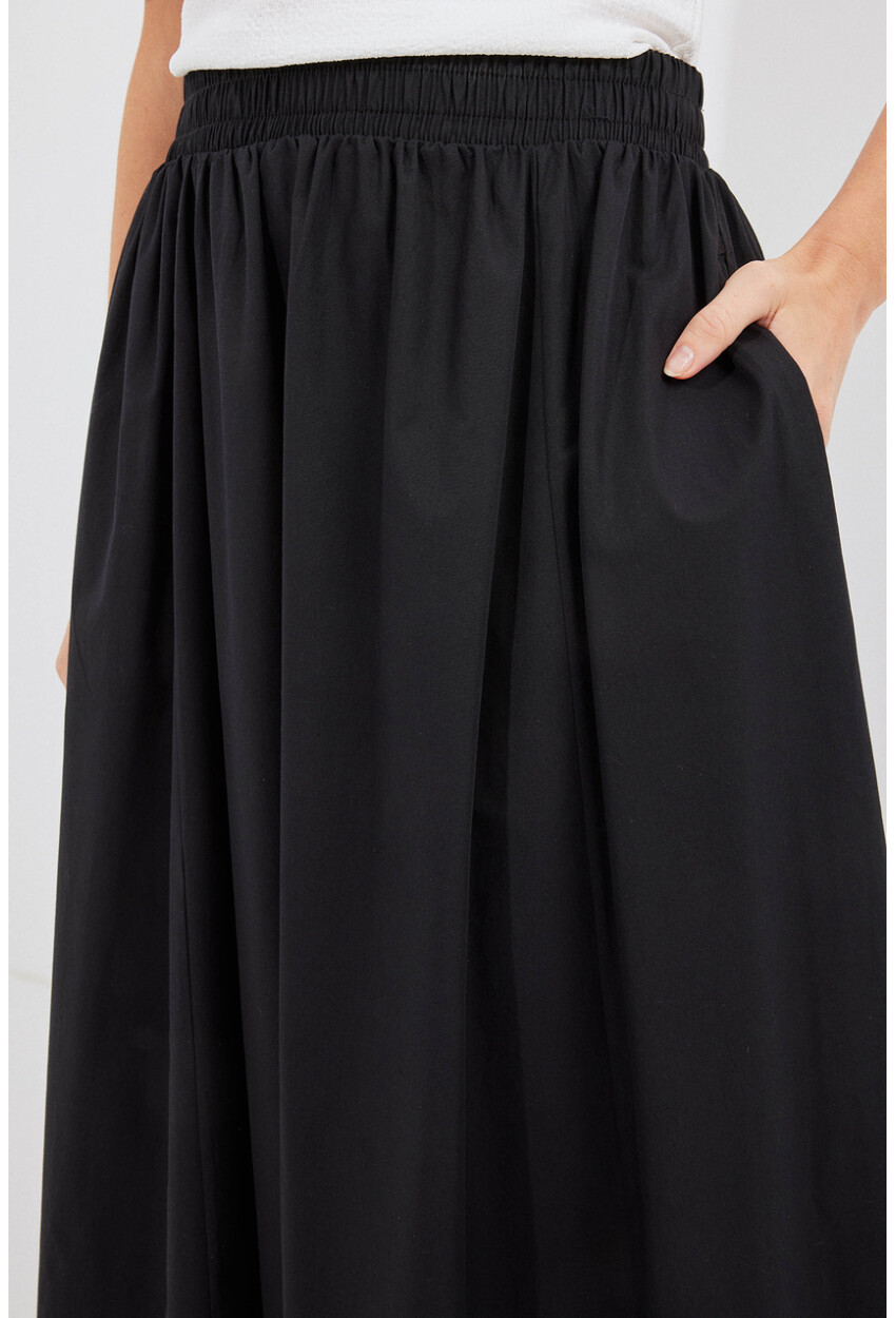 Womens Long Skirt With Pocket Detail 8024