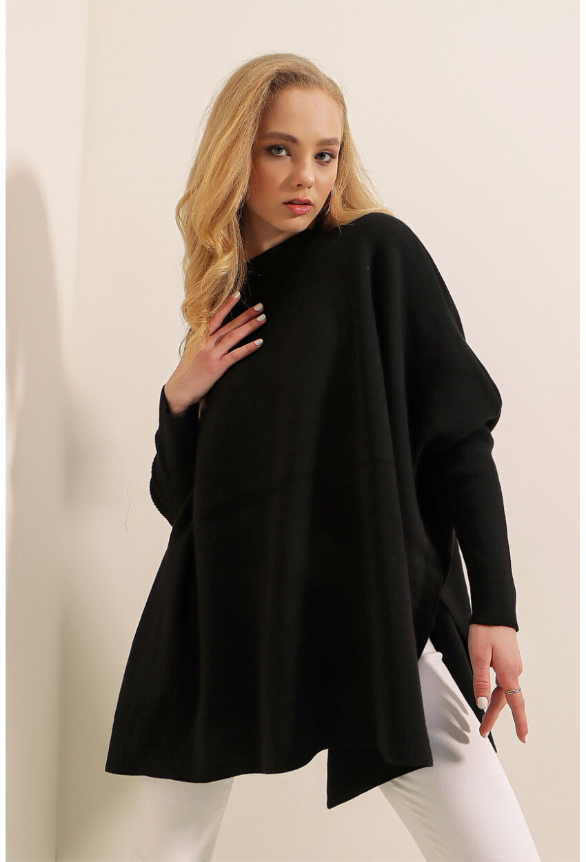 15783 Split Poncho Sweater