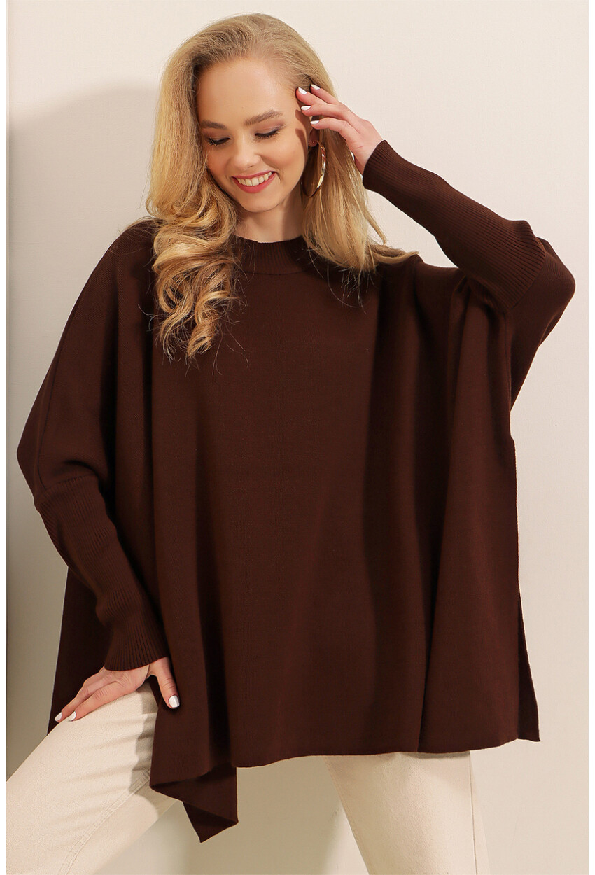 15783 Split Poncho Sweater