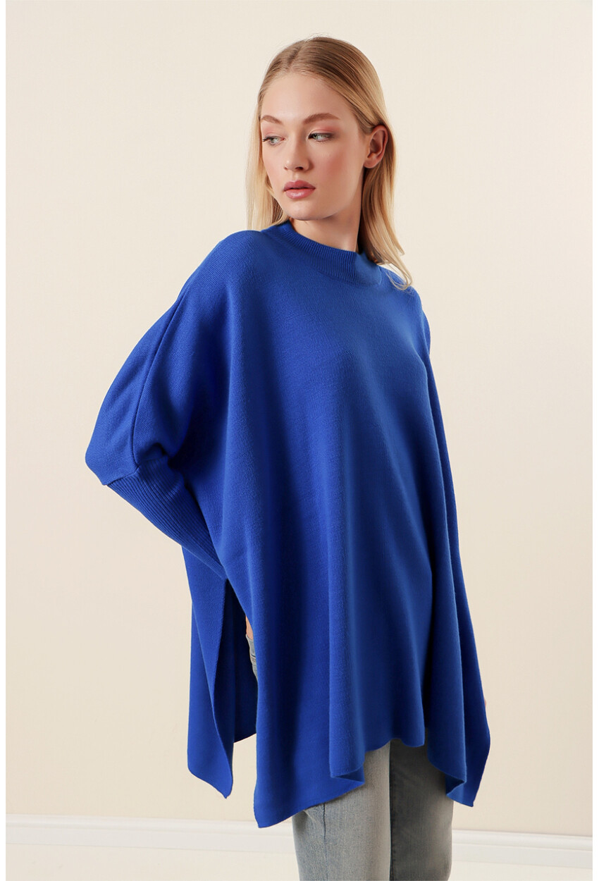 15783 Split Poncho Sweater