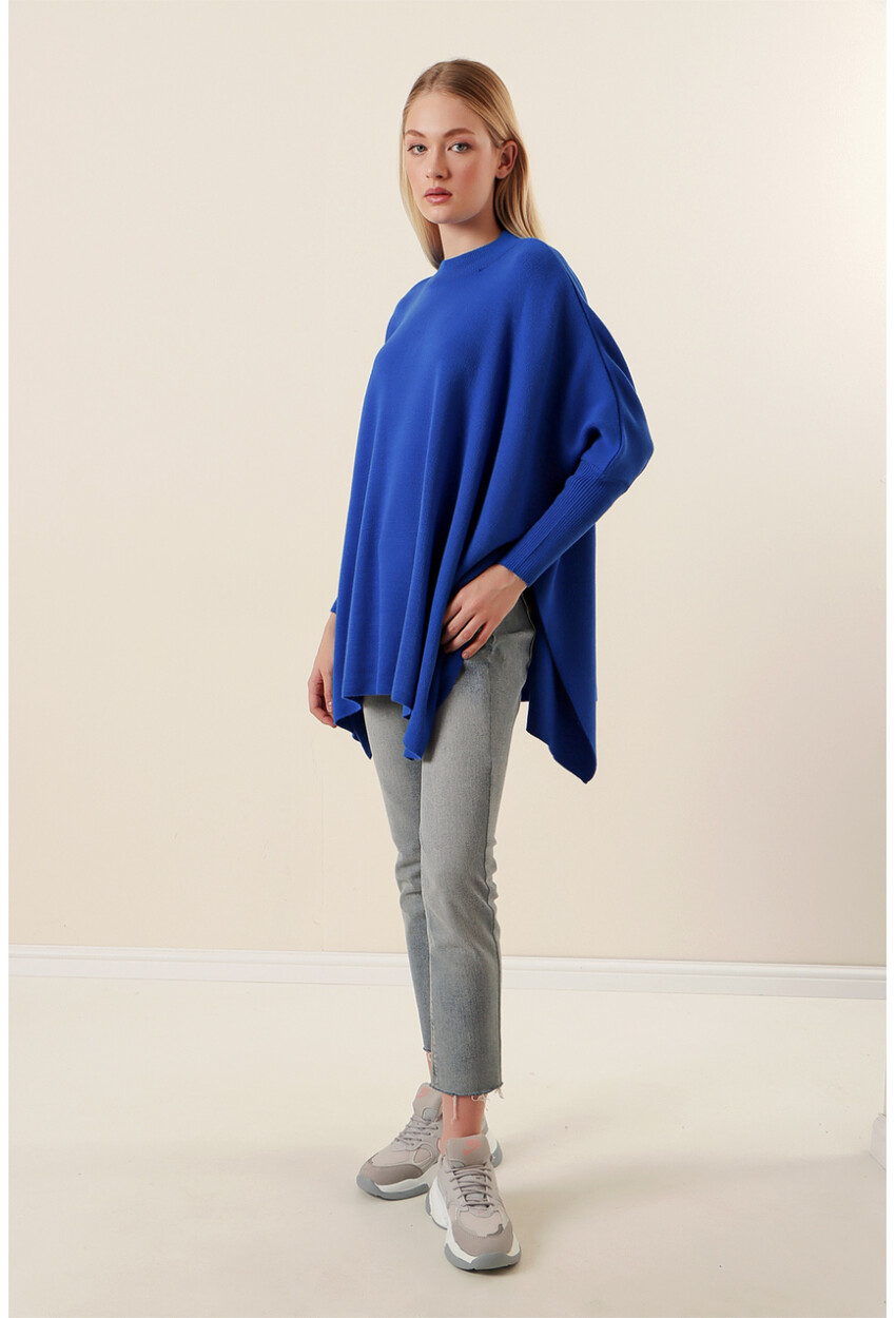 15783 Split Poncho Sweater