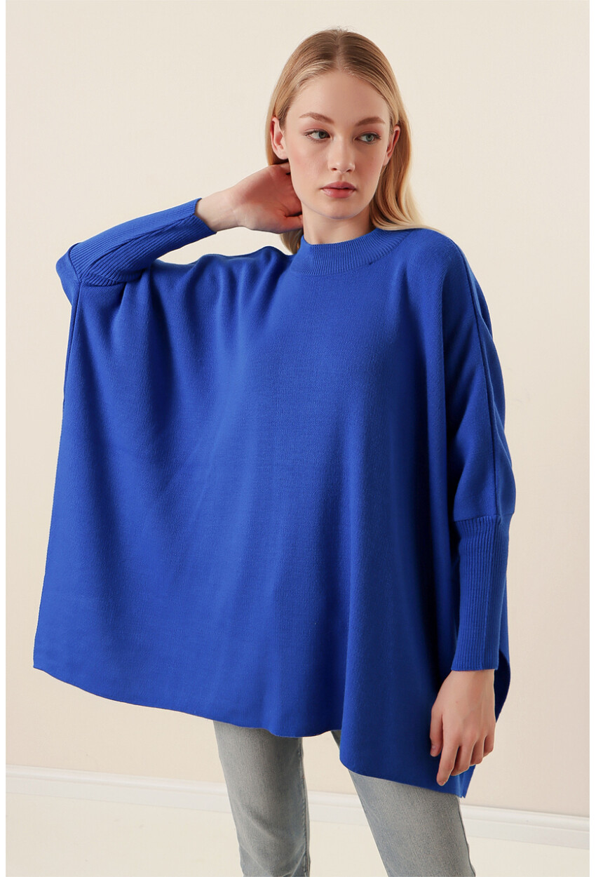 15783 Split Poncho Sweater