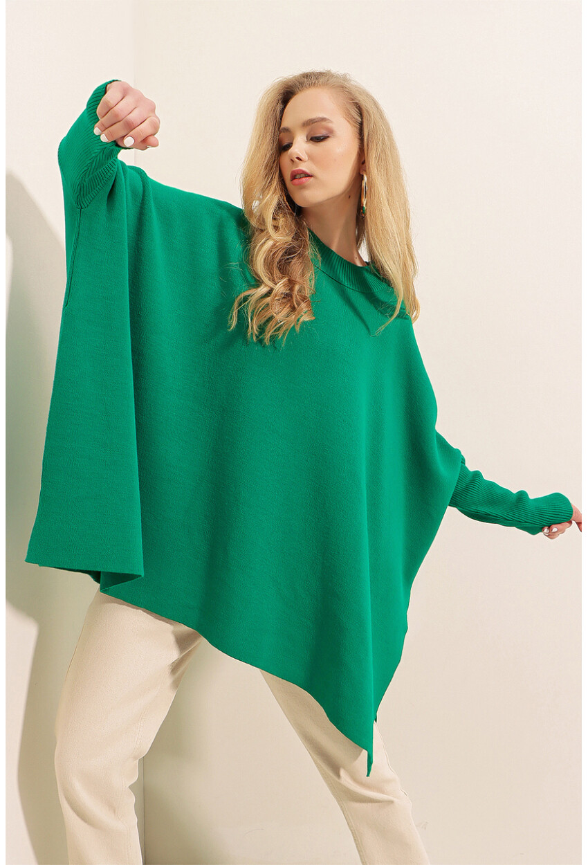 15783 Split Poncho Sweater