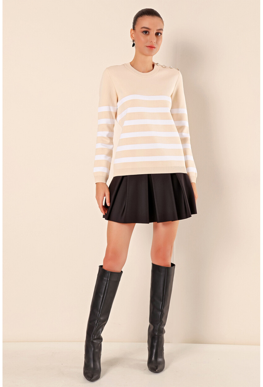 15820 Striped Sweater With Buttons