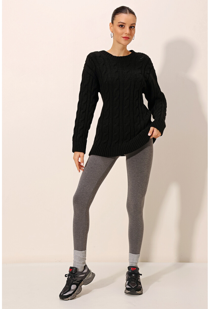 15849 Thick Knit Sweater