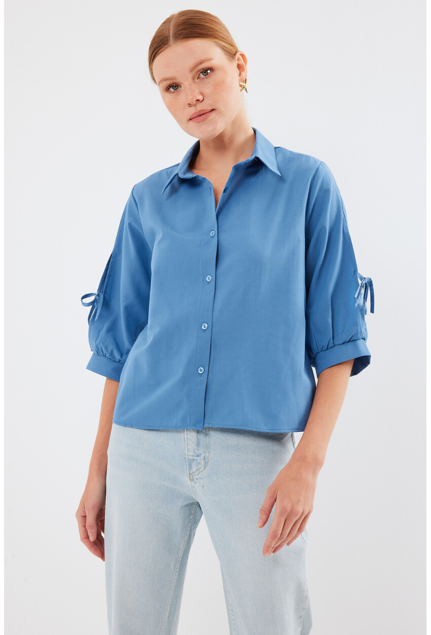 20246 Cropped Shirt With Sleeve Detail