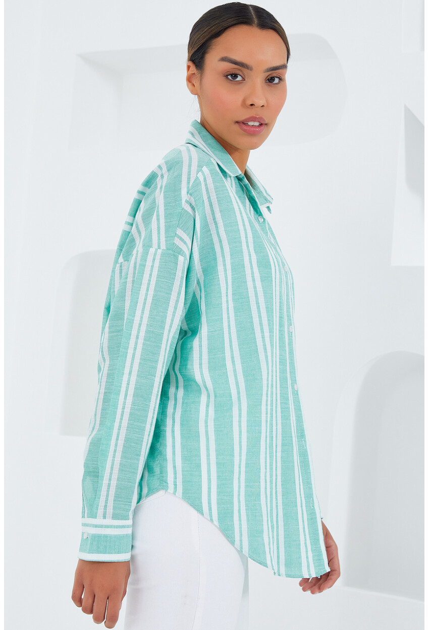 20251 Womens Striped Oversized Shirt