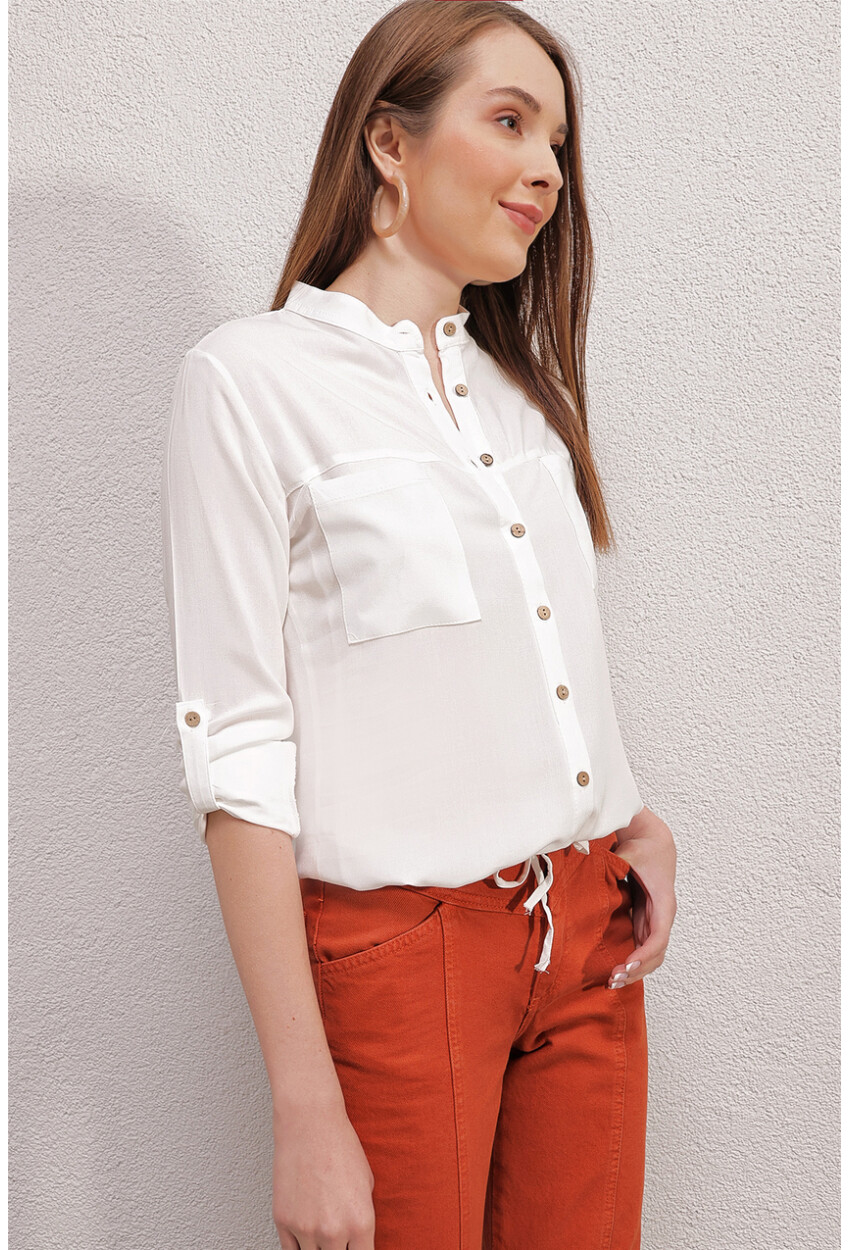 3619 Tie-Front Shirt