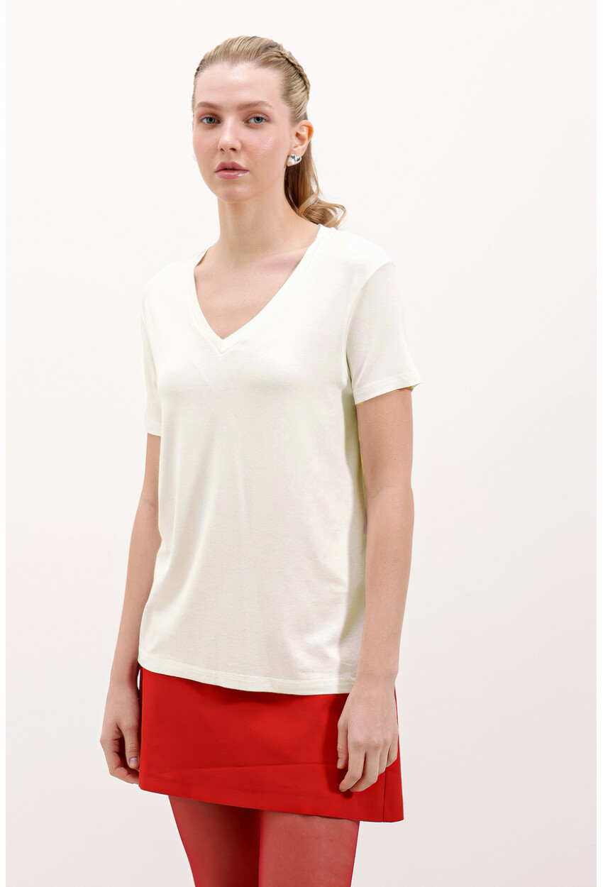 4315 V-Neck Oversized T-Shirt