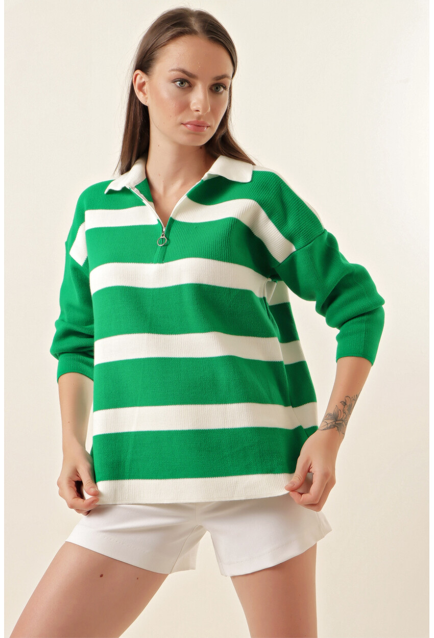 4512 Striped Oversized Sweater