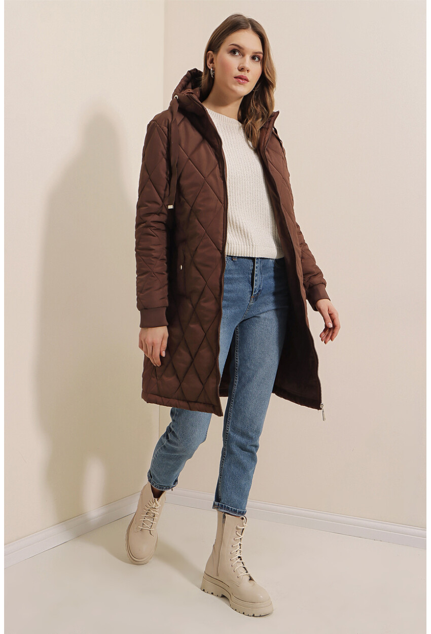 5138 Quilted Long Puffer Coat